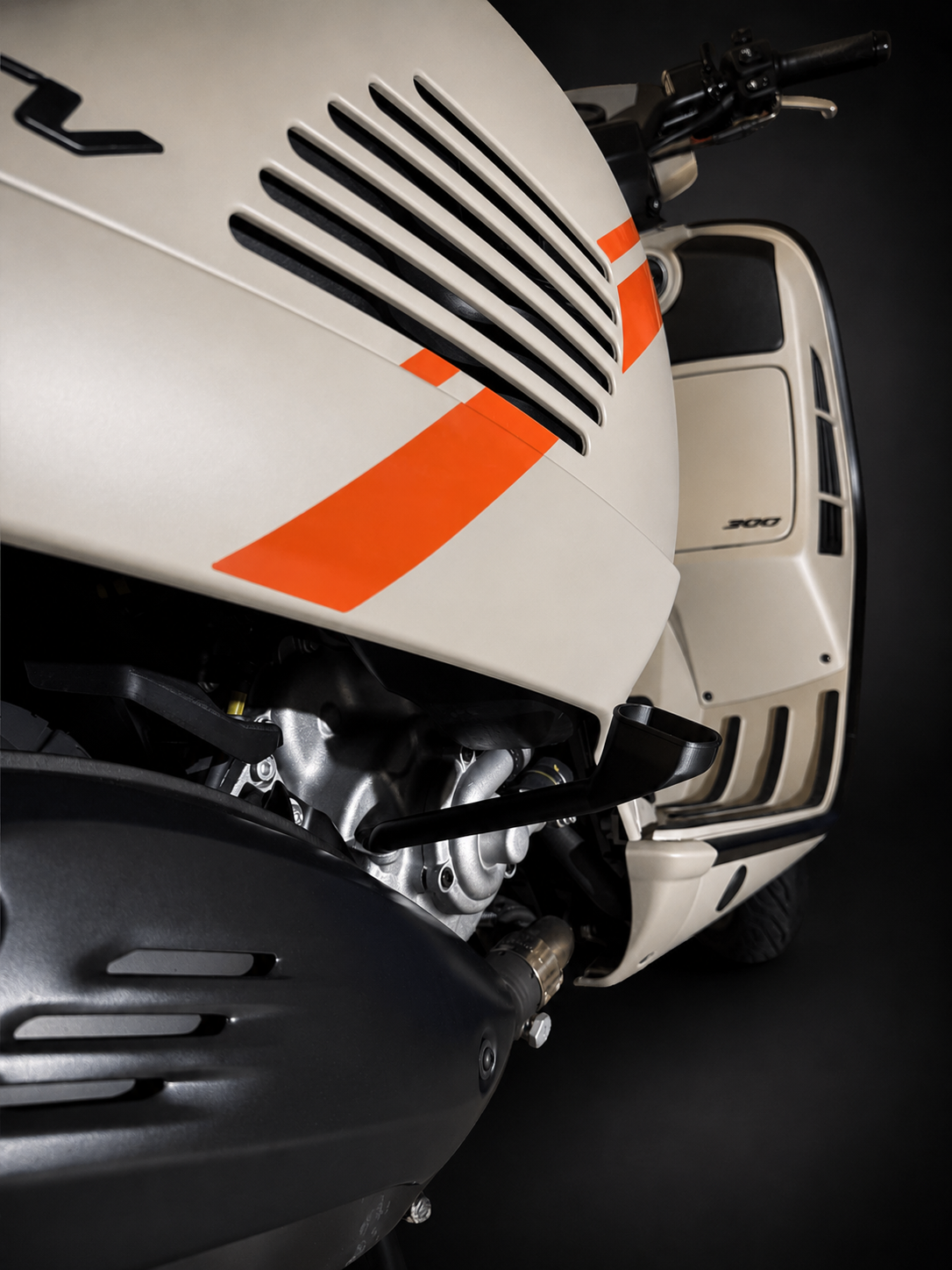 Öl - Einfülltrichter für Vespa GTS / GTV HPE