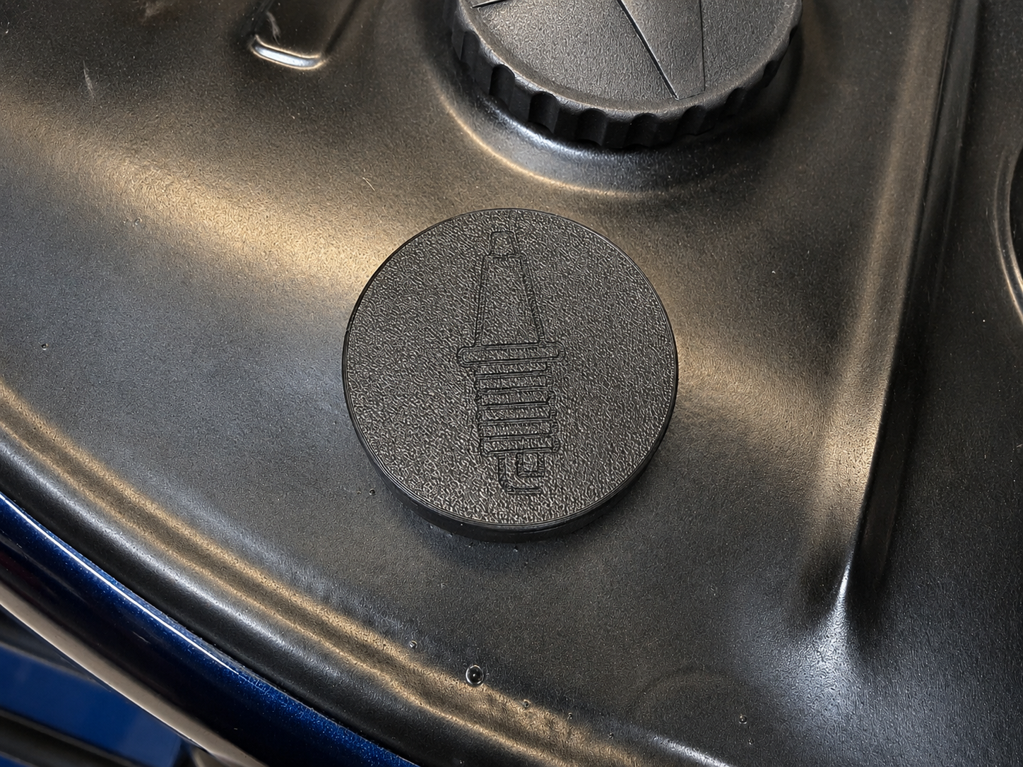 Öldeckel mit Einlage für Zündkerze - Vespa PX