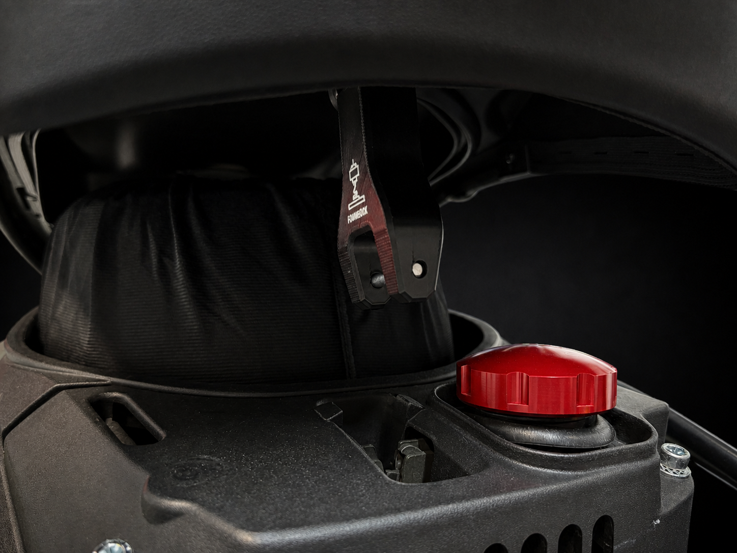 Sitz-Verschlussverlängerung für Vespa GTS / GTV